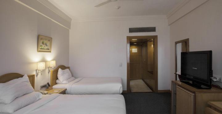 Hotel Gemini Continental, Hazratganj à Lucknow Extérieur photo